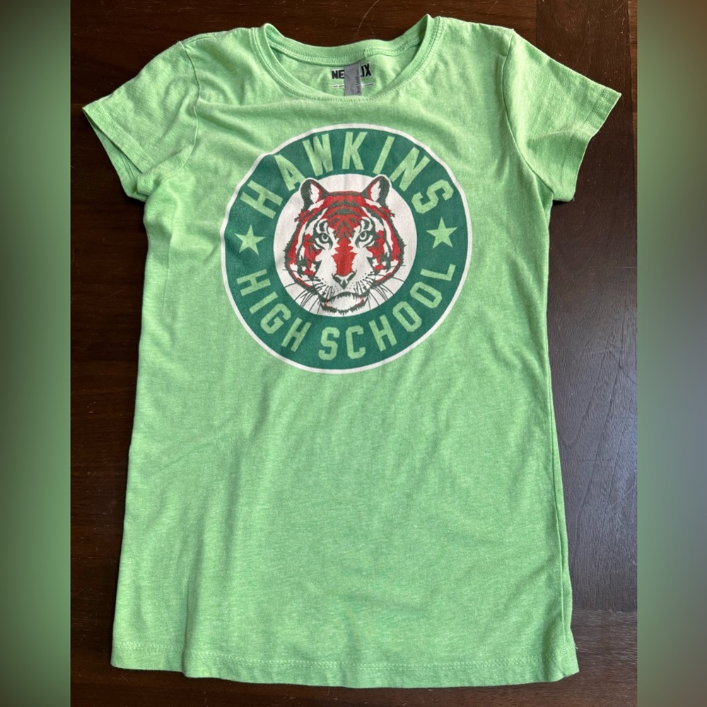 Graphic tshirt